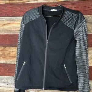 Mystree Large over jacket never worn size large